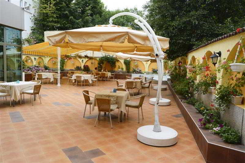 Bistra & Galina Hotel Русе Экстерьер фото