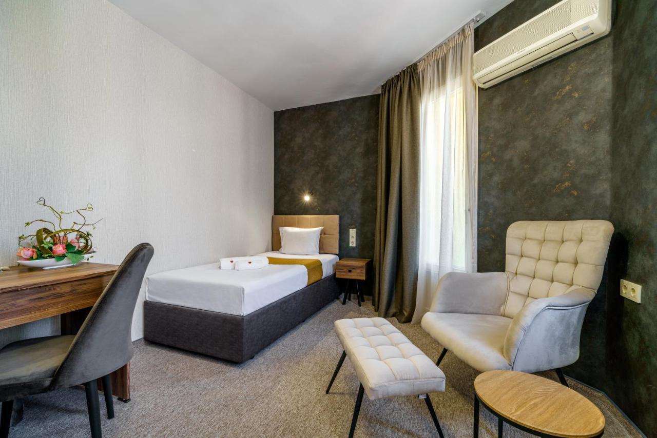 Bistra & Galina Hotel Русе Экстерьер фото