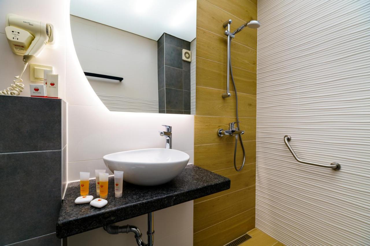 Bistra & Galina Hotel Русе Экстерьер фото