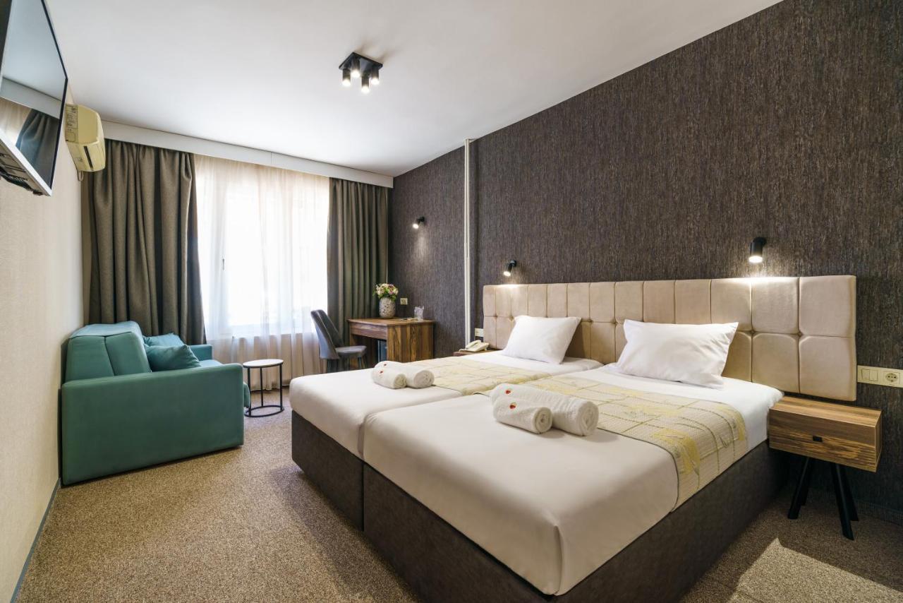 Bistra & Galina Hotel Русе Экстерьер фото