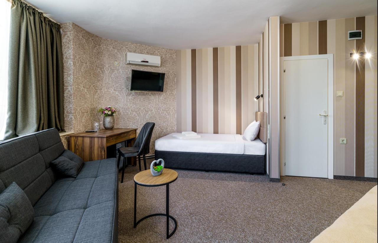 Bistra & Galina Hotel Русе Экстерьер фото